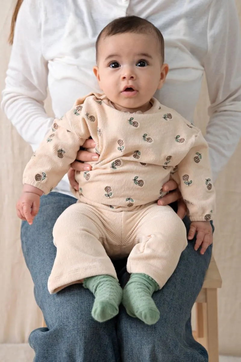 Feetje Sweater Velours Rib Lucky Bloombird Offwhite, zachte ribvelours babytrui met Bloombird-motief